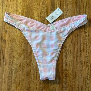 Hollister Pink Plaid Bikini‎ Bottoms Size L 💕